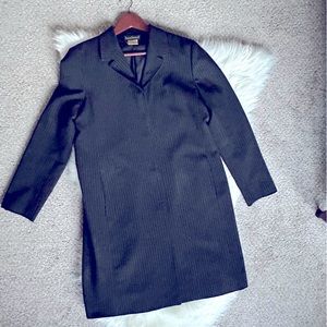 Harve Benard by Bernard Holtzman Women's Long Blazer Pinstripe Jacket Sz M Black